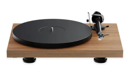 Pro-Ject Debut EVO 2 wood walnut gramofon